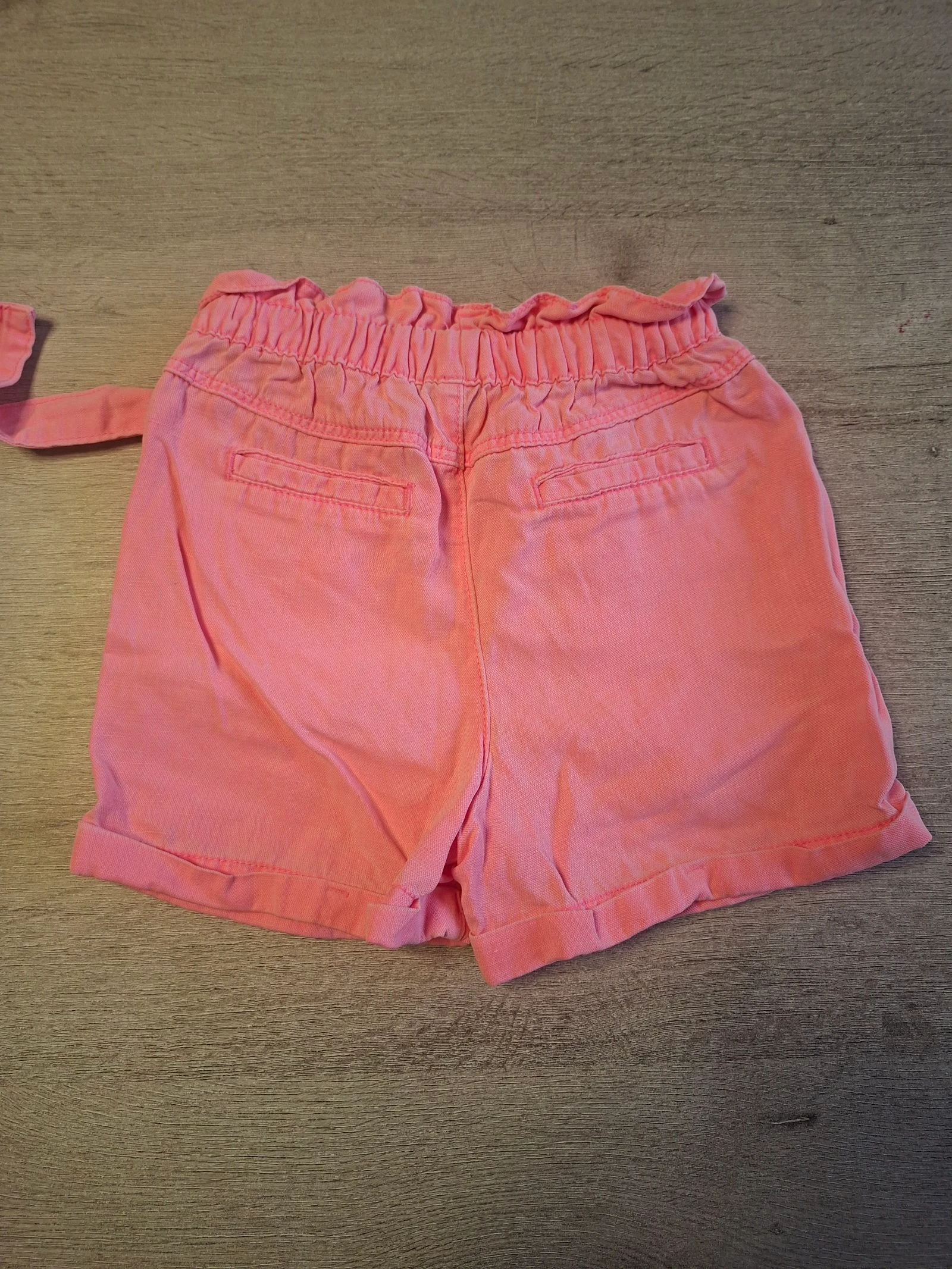 🌷F3-52🌷Fluorescent Pink TAPE À L'ŒIL Short – Size 6 years (116 cm) | Fresh, trendy & ultra comfortable🌷 – photo 4